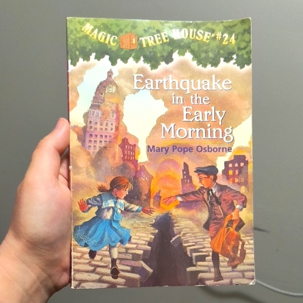 Magic Tree House #24 Book
